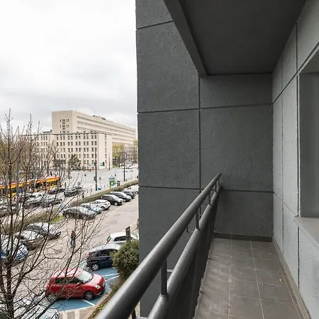 W Rent Like - Aleja Niepodleglosci 235 *